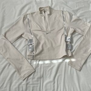 NIKE PRO HYPERWARM LONG SLEEVE HALF ZIP TRAINING CROP TOP